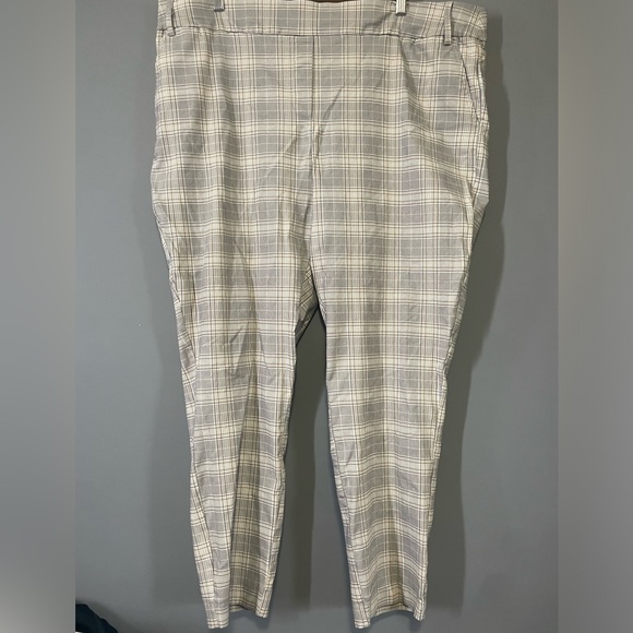 Penningtons plaid tapered dress pants size 26 - Picture 1 of 6